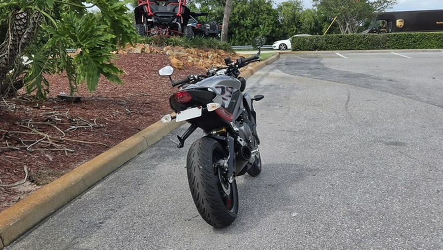 2022 Triumph Street Triple RS Silver Ice RS