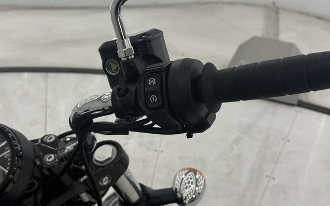 2025 Indian Scout Classic Limited Black Metallic