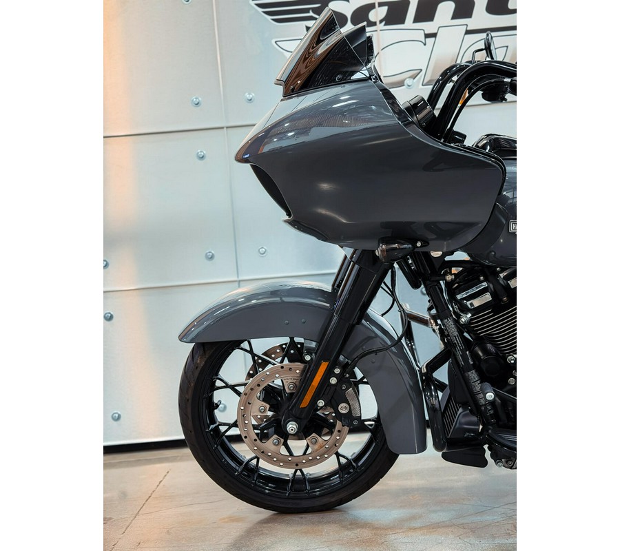 2022 Harley-Davidson® Road Glide® Special