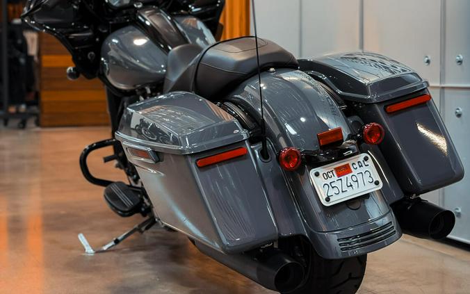 2022 Harley-Davidson® Road Glide® Special