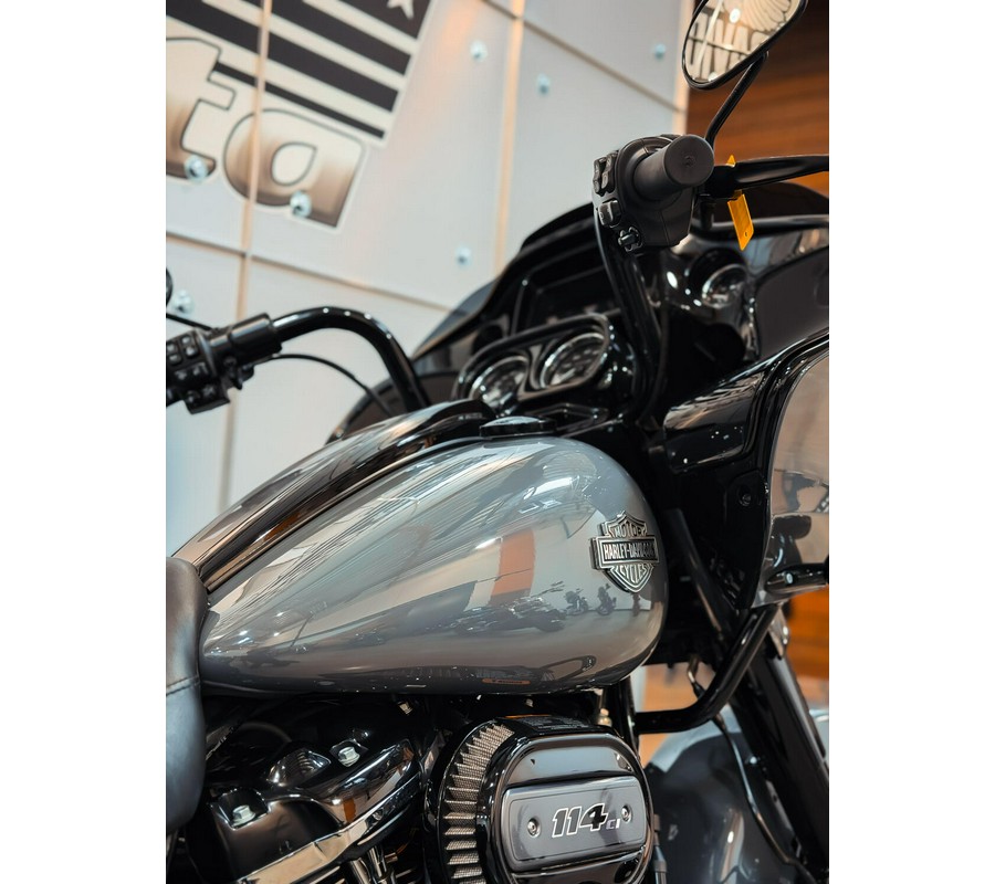 2022 Harley-Davidson® Road Glide® Special