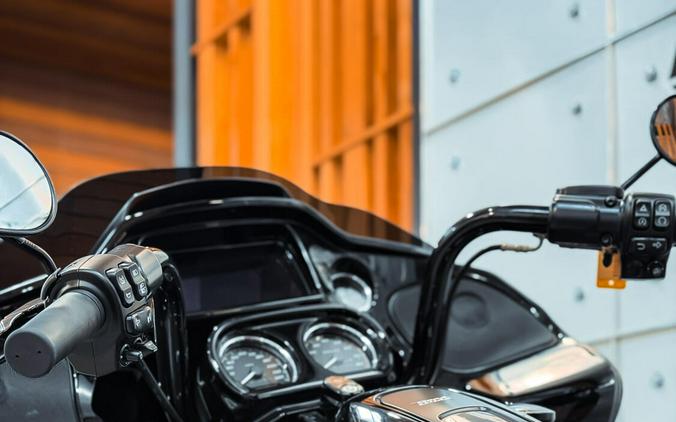2022 Harley-Davidson® Road Glide® Special