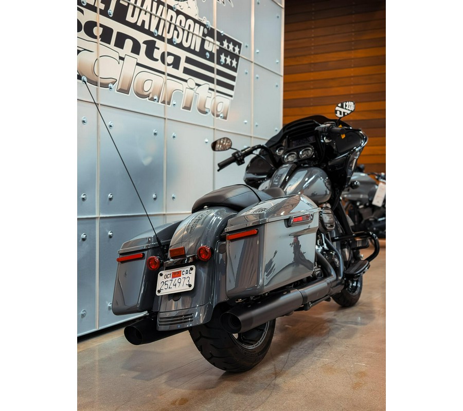 2022 Harley-Davidson® Road Glide® Special