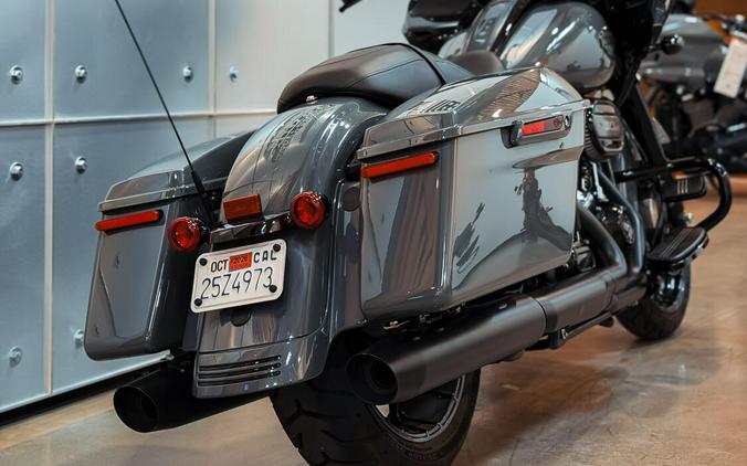 2022 Harley-Davidson® Road Glide® Special