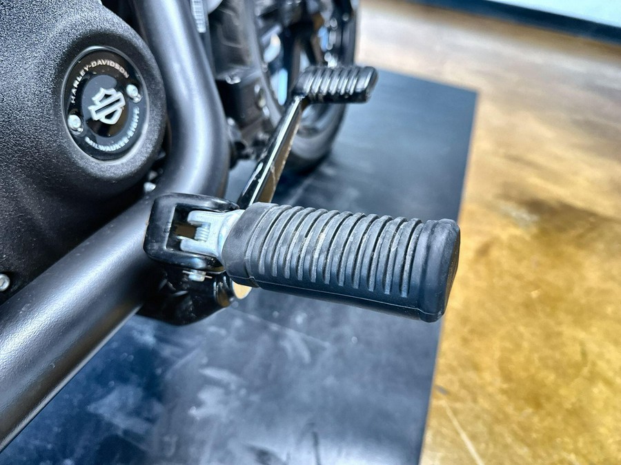 2024 Harley-Davidson® Street Bob® 114 Billiard Gray