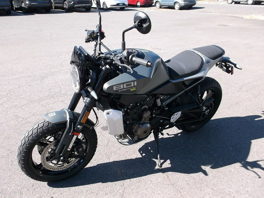 2027 Husqvarna® Svartpilen 801 SE