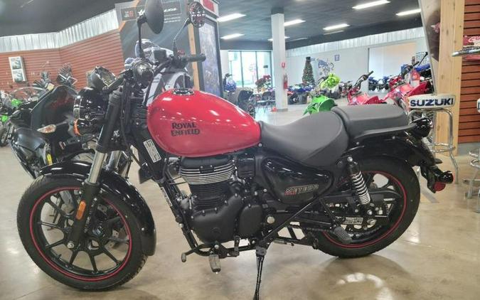 2023 Royal Enfield Meteor 350 Fireball Red