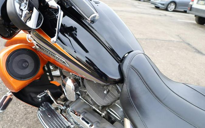 2011 Harley-Davidson® FLHXSE2 - CVO™ Street Glide®