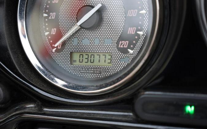 2011 Harley-Davidson® FLHXSE2 - CVO™ Street Glide®