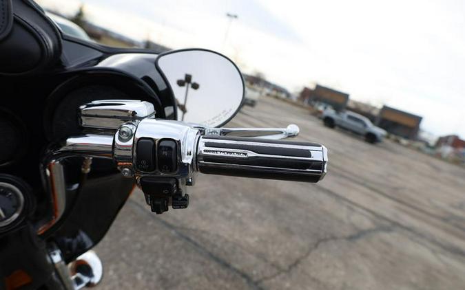 2011 Harley-Davidson® FLHXSE2 - CVO™ Street Glide®