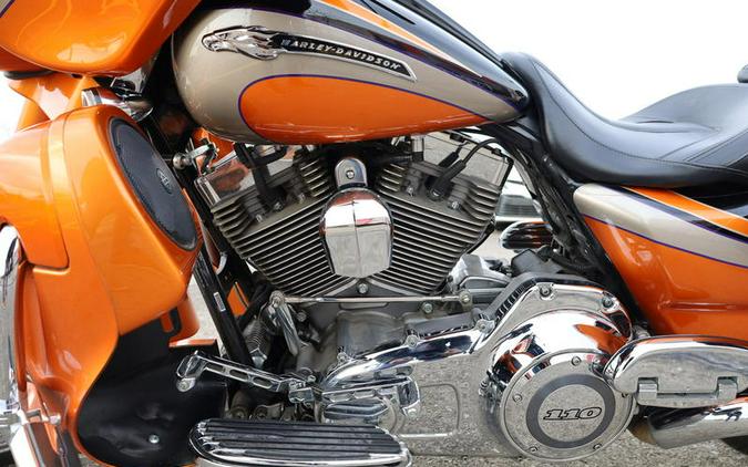2011 Harley-Davidson® FLHXSE2 - CVO™ Street Glide®