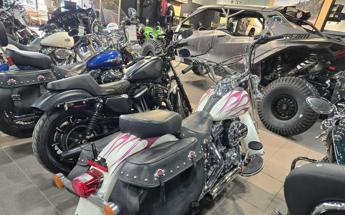 2017 HARLEY SOFTAIL HERITAGE CLASSIC