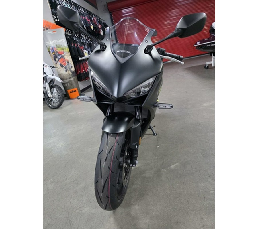 2026 Honda CBR650R E-Clutch E-Clutch