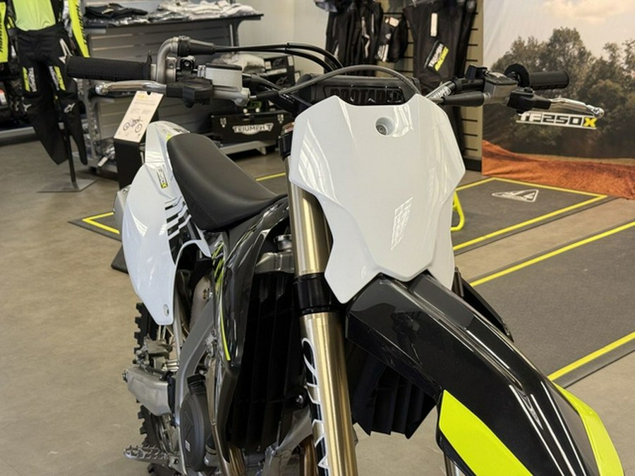 2026 Triumph TF 250-X Jet BlackPure White