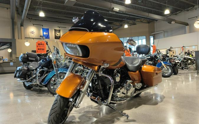 2015 Harley-Davidson® Road Glide® Special Amber Whiskey