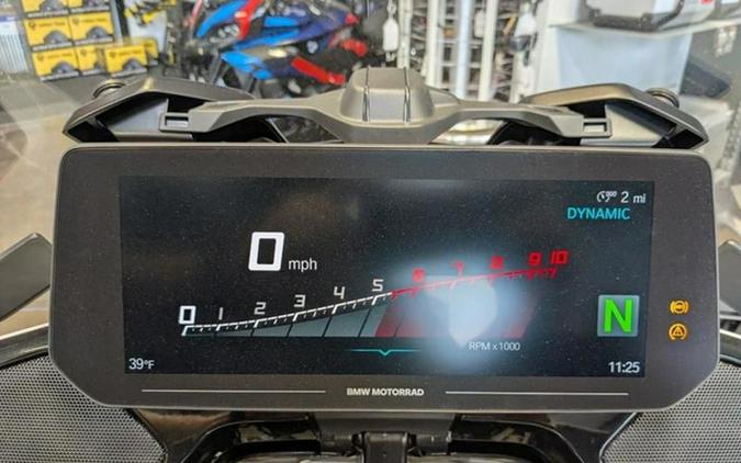 2026 BMW R 1300 RT Alpine White 3 1300 RT