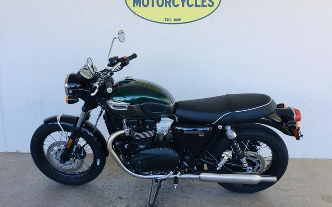 2024 Triumph Bonneville T100 Competition Green/Ironstone