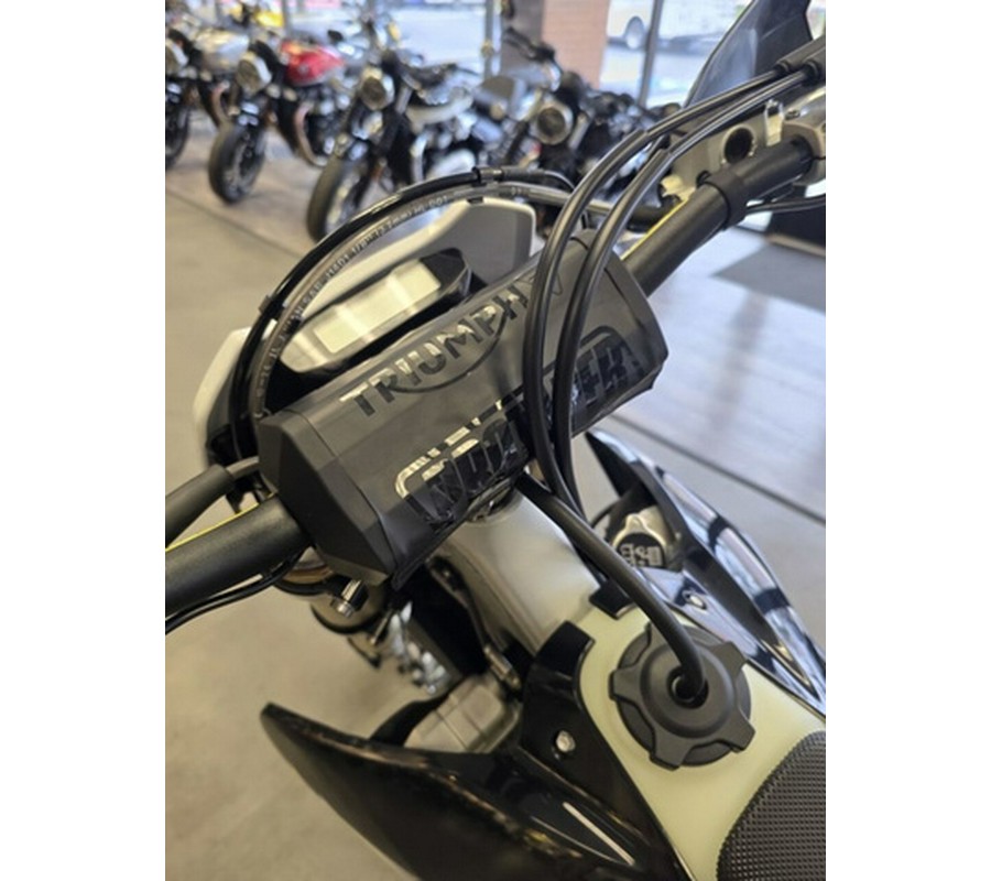 2026 Triumph TF 250-E Jet BlackPure White