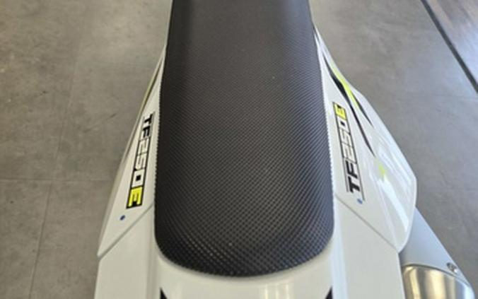 2026 Triumph TF 250-E Jet BlackPure White