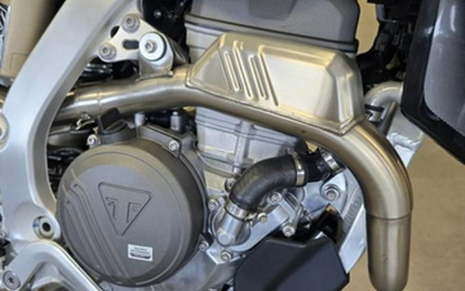 2026 Triumph TF 250-E Jet BlackPure White