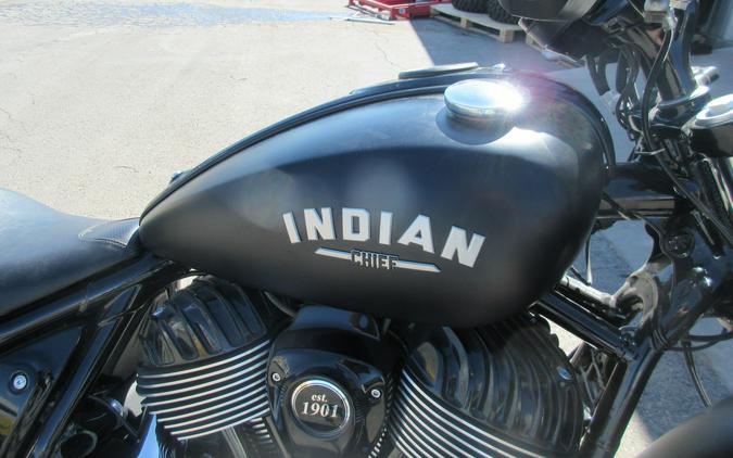 2022 INDIAN MOTORCYCLE CHIEF DARK HORSE