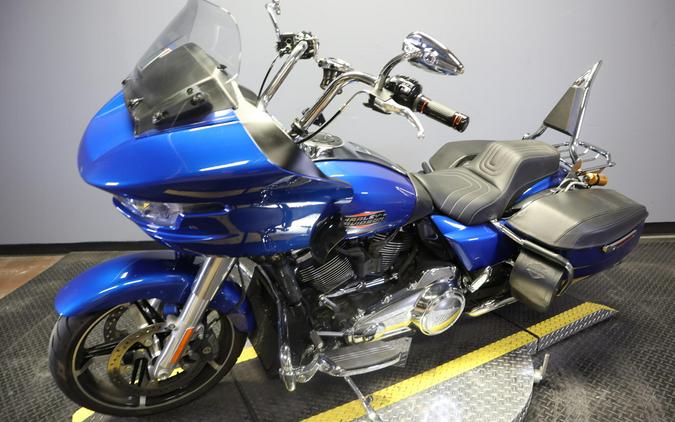 2024 Harley-Davidson Road Glide Blue Burst