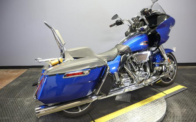 2024 Harley-Davidson Road Glide Blue Burst