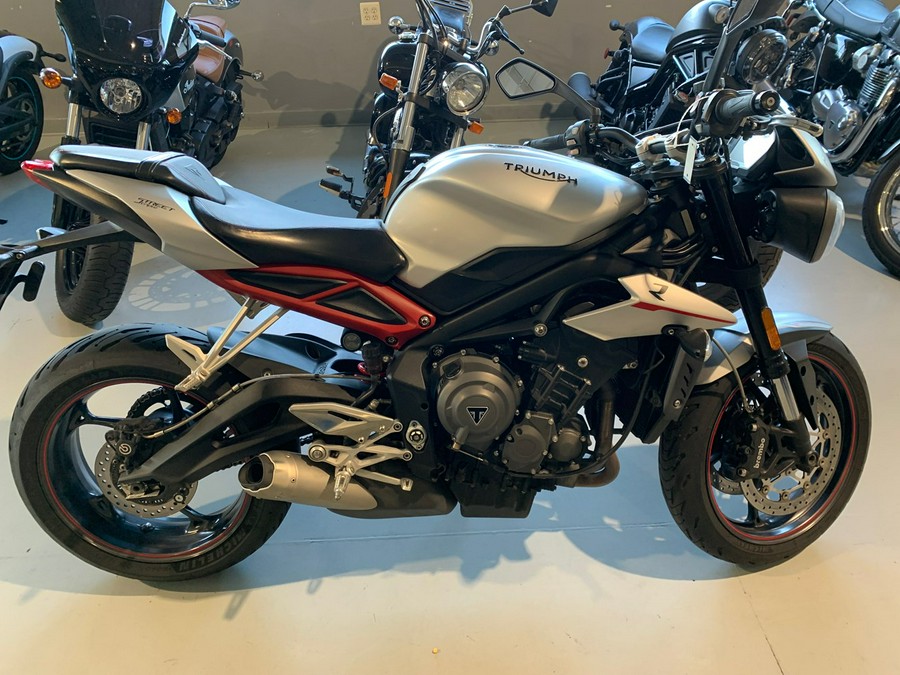 2018 Triumph STREET TRIPLE R