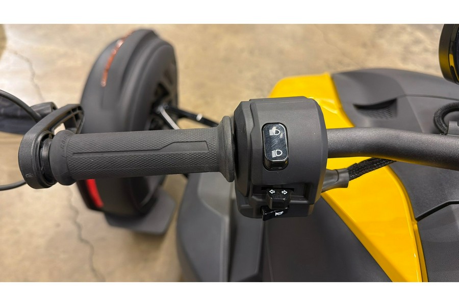 2025 Can-Am RD RYKER 900 CALI 25 900 ACE™