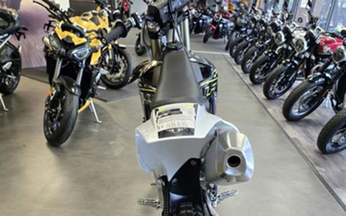 2026 Triumph TF 450-X Jet BlackPure White