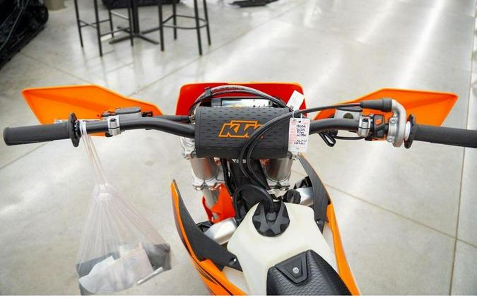 2026 KTM 450 XCF-W