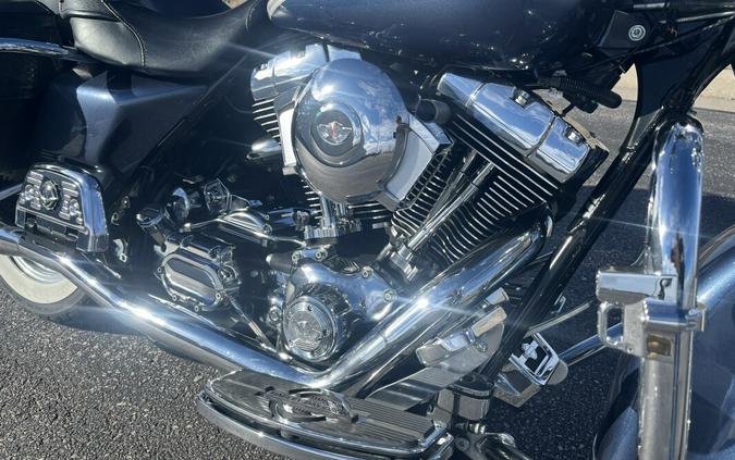 2003 Harley-Davidson® Road King® Classic