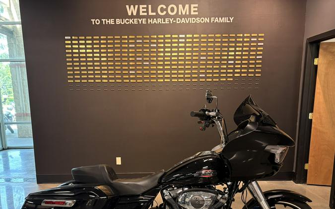 2024 Harley-Davidson® Road Glide® Vivid Black