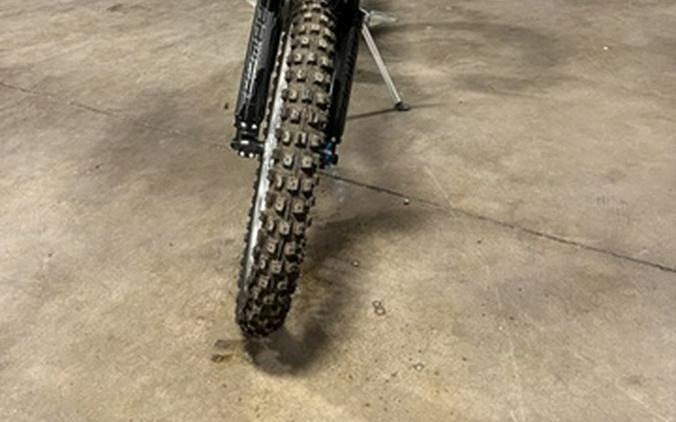 2023 Rawrr Mantis Electric All-Terrain Bike