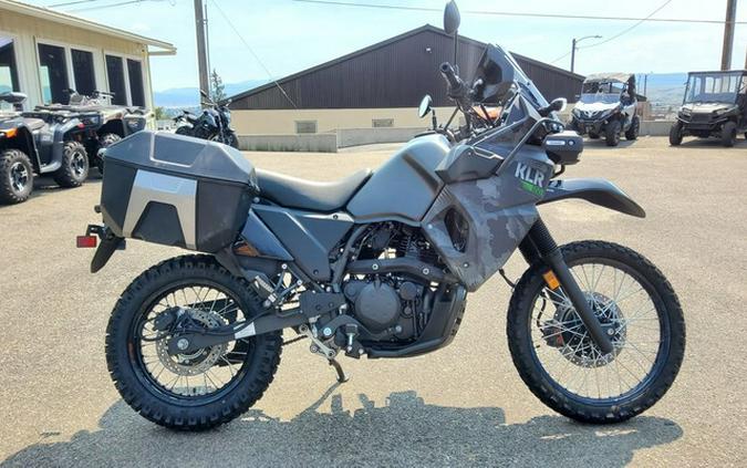 2022 Kawasaki KLR650 Adventure Review (19 Fast Facts)