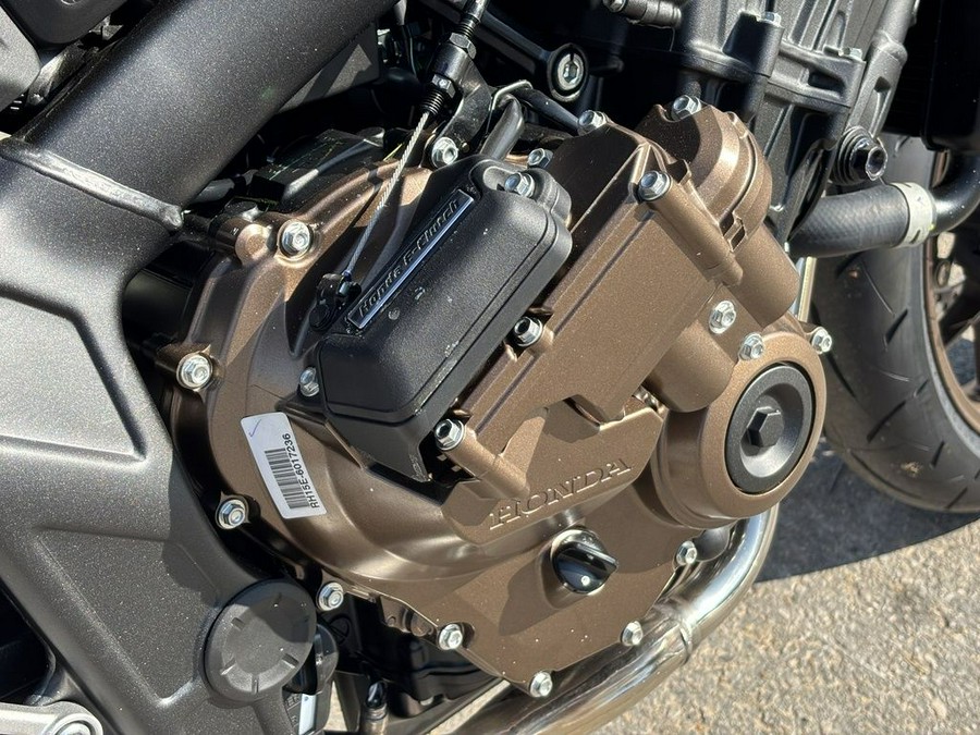 2025 Honda® CB650R E-Clutch