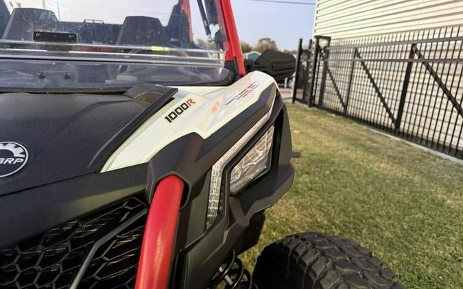 2024 Can-Am® Maverick Sport X rc 1000R