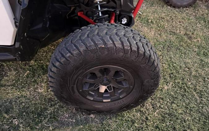 2024 Can-Am® Maverick Sport X rc 1000R