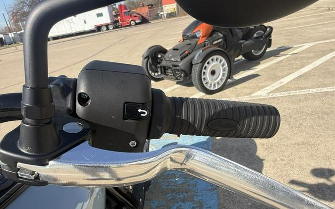 2024 Indian Motorcycle® Chief Bobber Dark Horse® Storm Gray