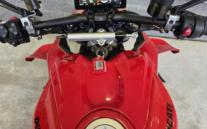 2026 DUCATI Streetfighter V4