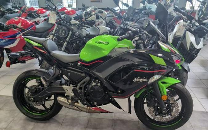 2022 Kawasaki Ninja 650 ABS KRT Edition