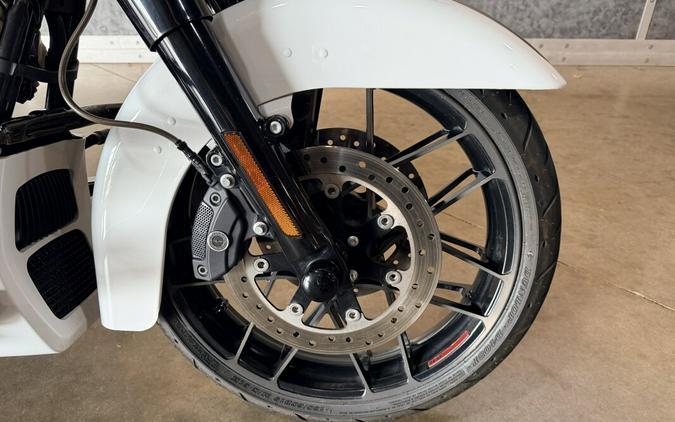 2021 Harley-Davidson® CVO™ Street Glide® FLHXSE
