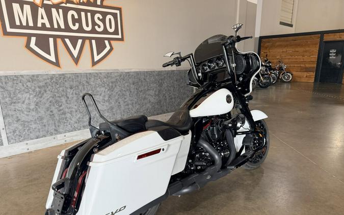 2021 Harley-Davidson® CVO™ Street Glide® FLHXSE