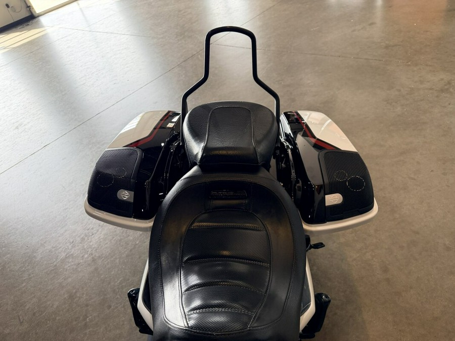 2021 Harley-Davidson® CVO™ Street Glide® FLHXSE