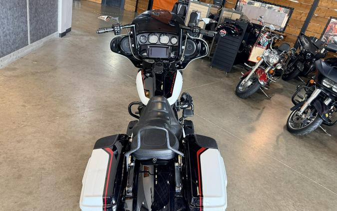 2021 Harley-Davidson® CVO™ Street Glide® FLHXSE