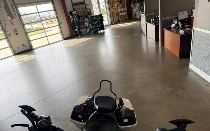 2021 Harley-Davidson® CVO™ Street Glide® FLHXSE