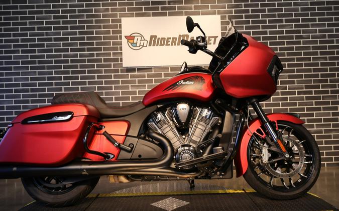 2024 Indian Challenger Dark Horse