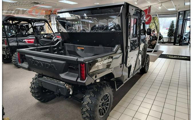 2025 Honda Pioneer 1000-6 Deluxe Crew