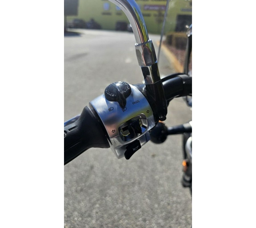 2024 ROYAL ENFIELD Super Meteor 650 Celestial Blue