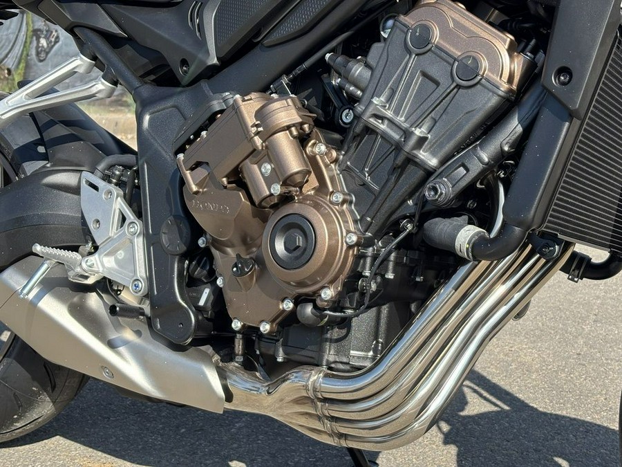 2025 Honda® CB650R E-Clutch